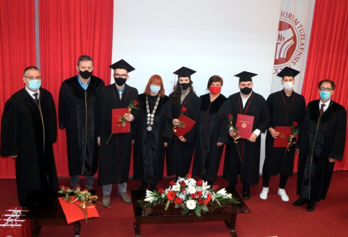 Tuzla: Svečana akademija povodom 44. rođendana Univerziteta u Tuzli