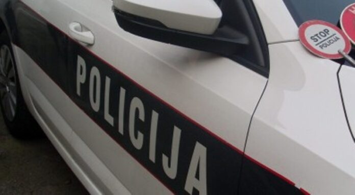 policija-tk-auto-foto-1
