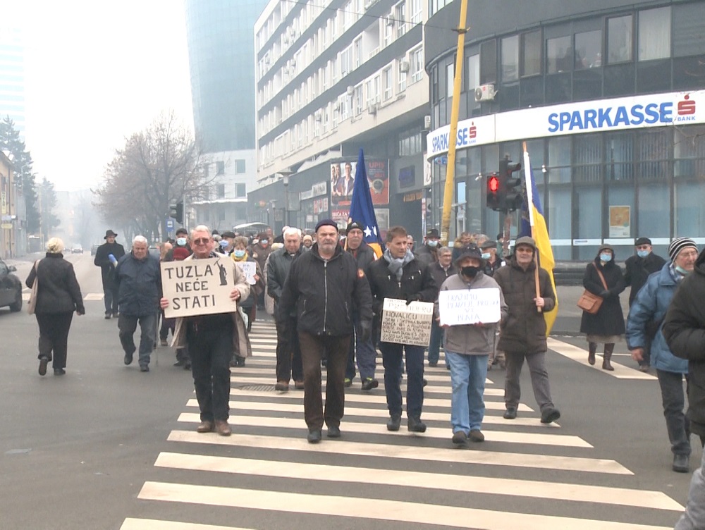 penzioneri protesti 15 januar foto 1