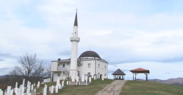 dzamija donji caklovici