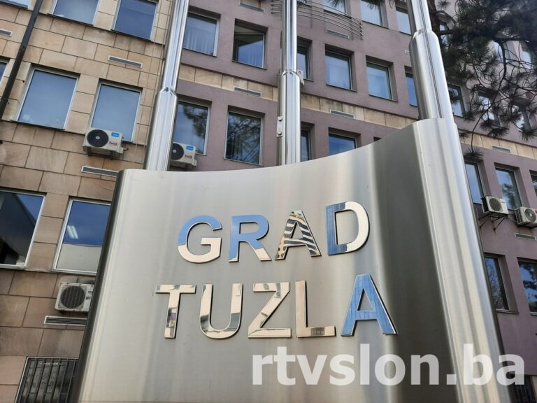 Grad Tuzla: Objavljen javni poziv za dodjelu sredstava za subvencioniranje troškova sanacije zajedničkih dijelova zgrada