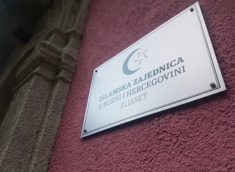 Islamska zajednica u BiH: Mir ne ugrožava reisu-l-ulema nego Milorad Dodik