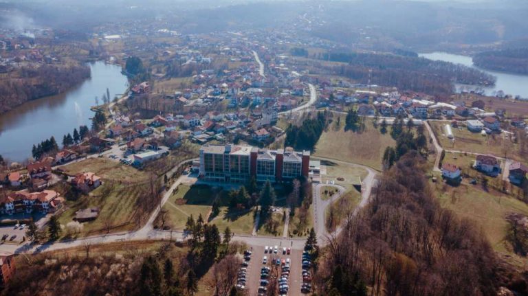Sejdić: Prirodna termomineralna voda najvažniji resurs Banje llidža Gradačac, gosti iz BiH i regije