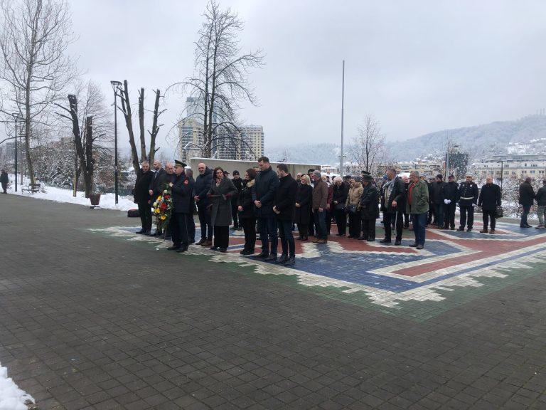 U Tuzli obilježen Dan nezavisnosti BiH: BiH je postojala, postoji i postojat će
