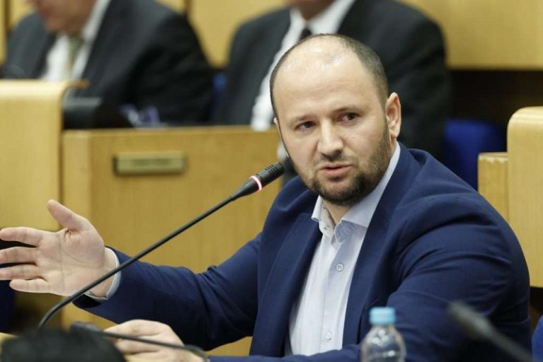 Zukić: Lidija Bradara nije predsjednica Federacije BiH