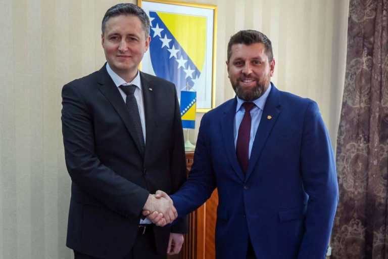 Bećirović-Duraković: Pojačati komunikaciju između različitih nivoa vlasti