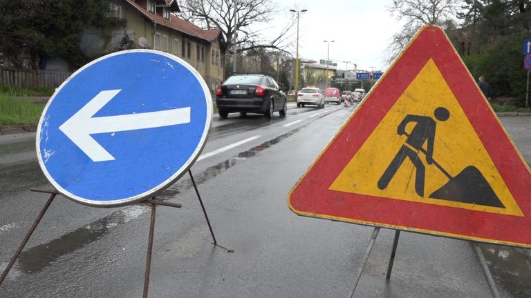 /VIDEO/ Počeli radovi na Južnoj saobraćajnici, saniraju se rupe i oštećeni dijelovi