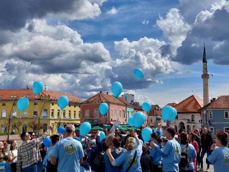 dan osoba sa autizmom trg slobode 1