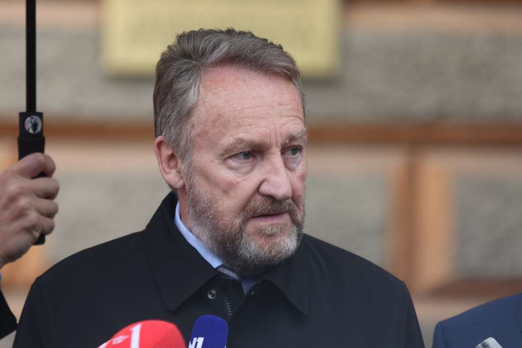 izetbegovic