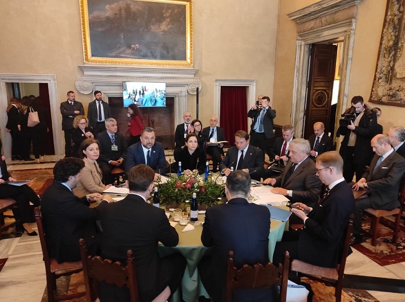 konakovic sastanak rim