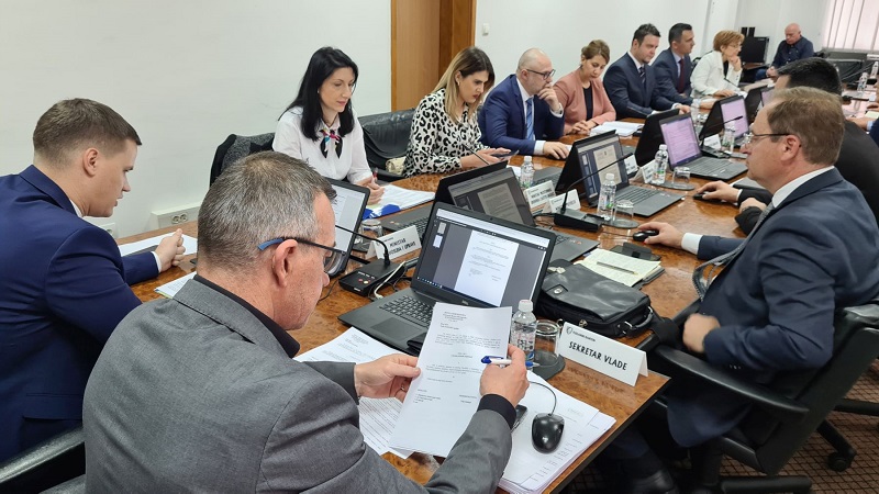 vlada tk 4 april foto 2