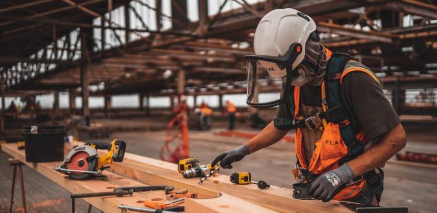 c9c89c9d-a46a-4d8b-941d-a7cff955daecrad