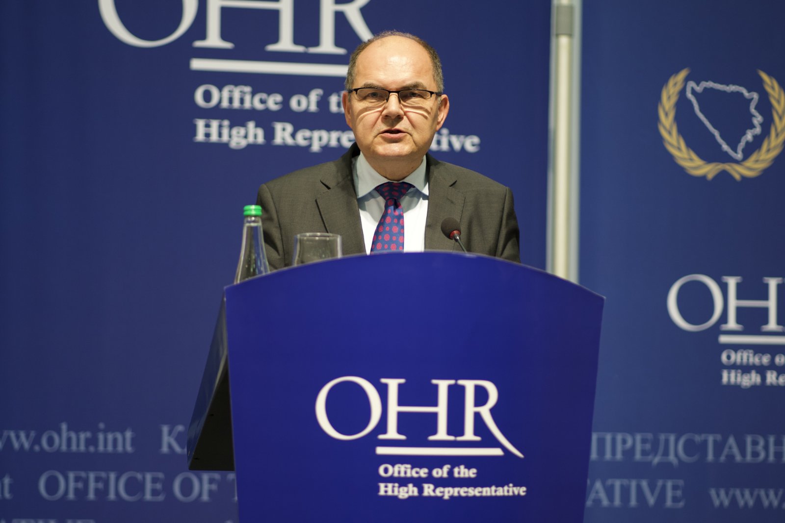 Schmidt: Pronaći prihvatljivo rješenje za raspodjelu državne imovine