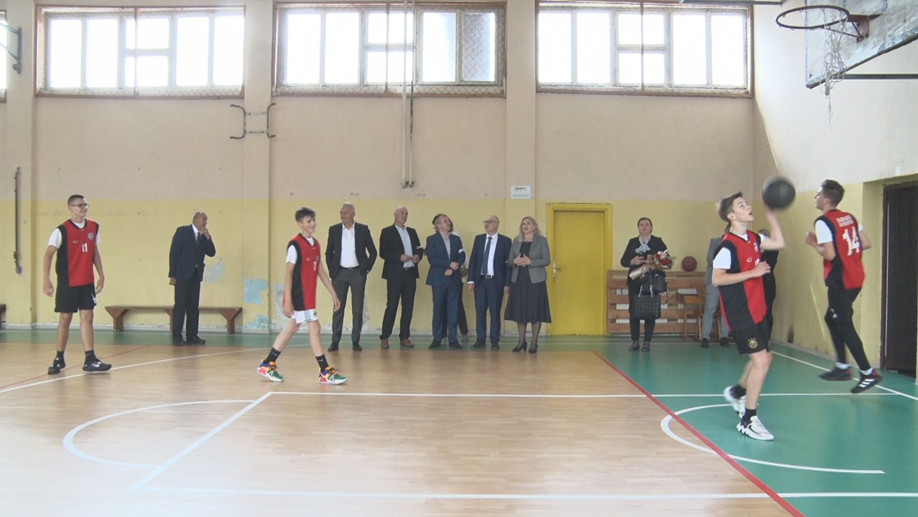 Obnovljene dvije fiskulturne sale u Kladnju