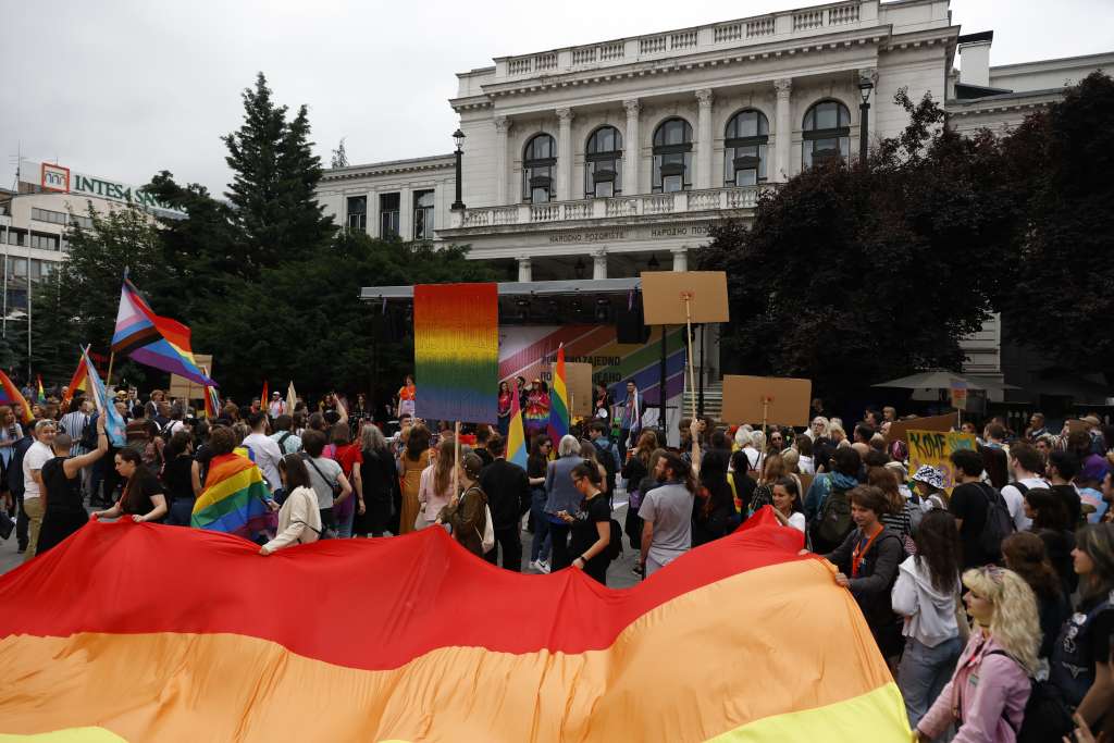 Poruka učesnika Bh. povorke ponosa: Legalizirati istospolne zajednice u BiH