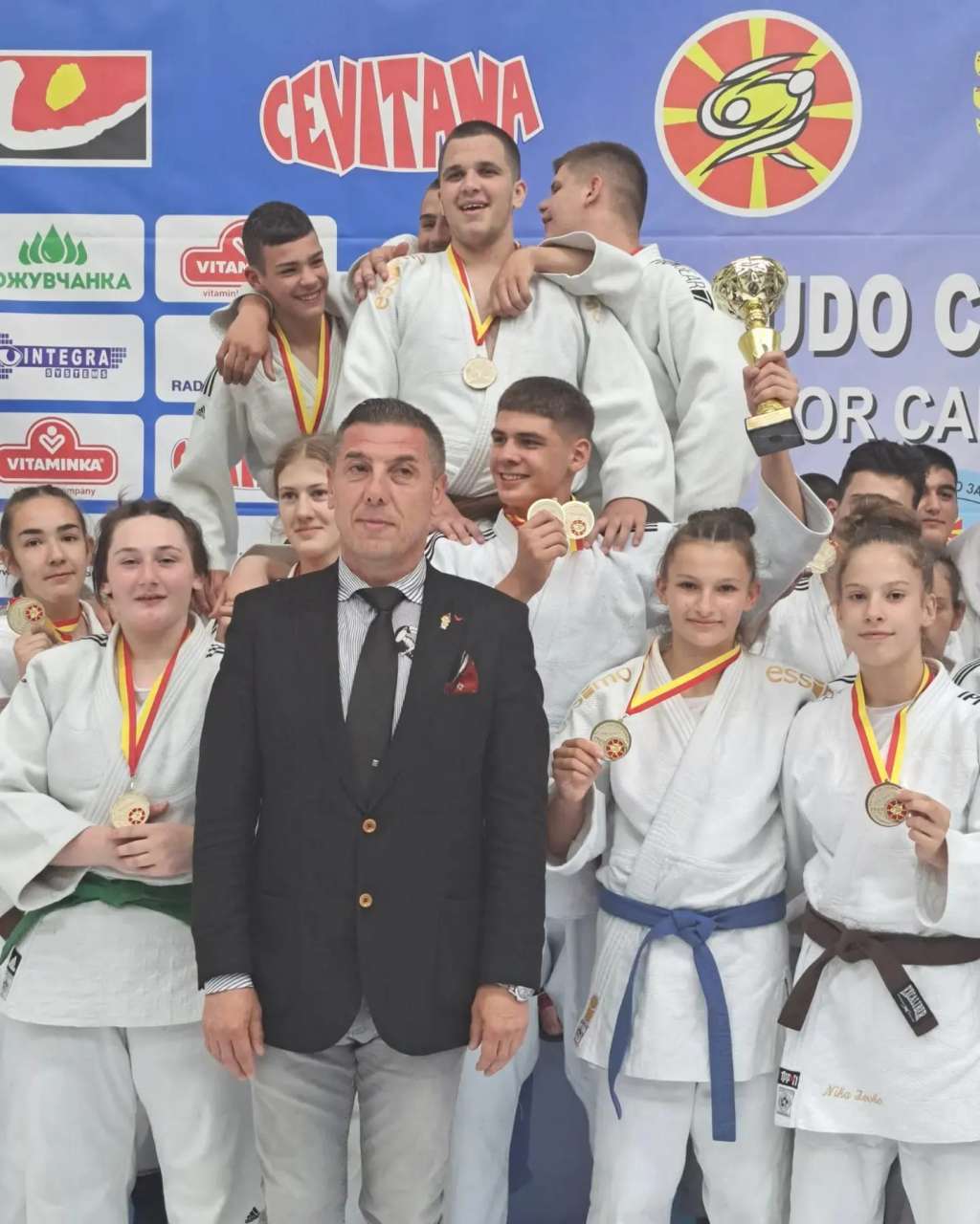 l_1db631705e57d311457a81849b9d4ecc