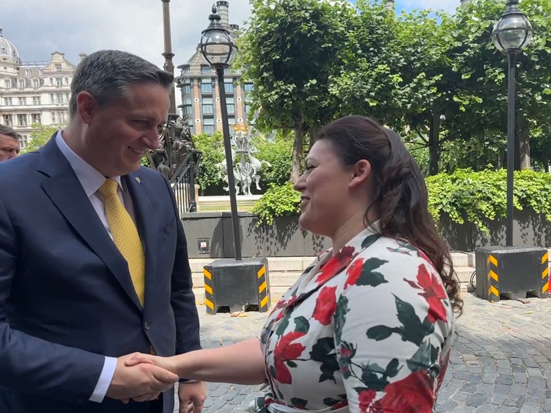 Bećirović-Kerns: UK sa saveznicima neće dozvoliti ugrožavanje mira i Dejtonskog sporazuma