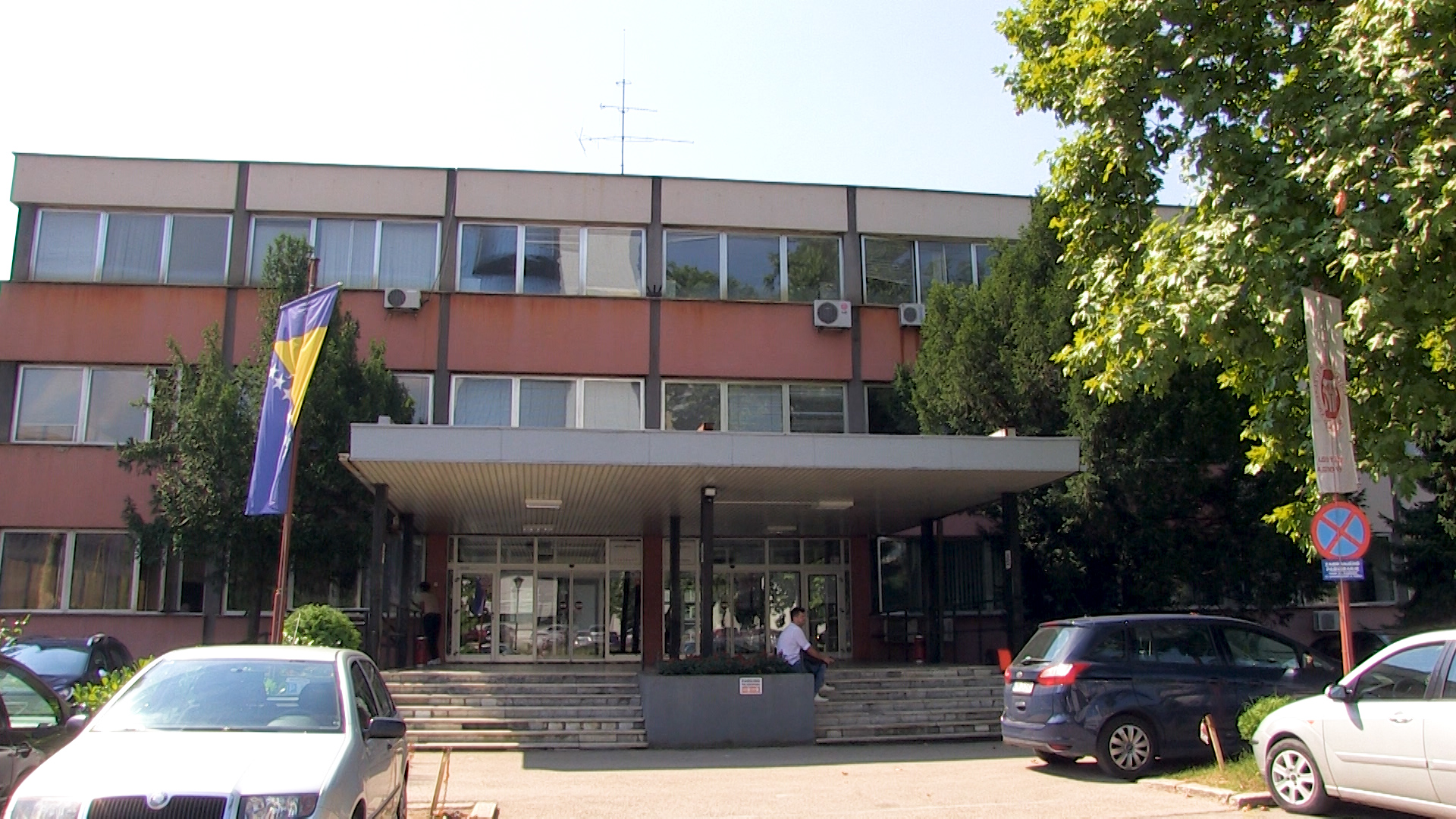 22 08 Upis na fakultet Ramo Damir m1.00_11_34_00.Still001