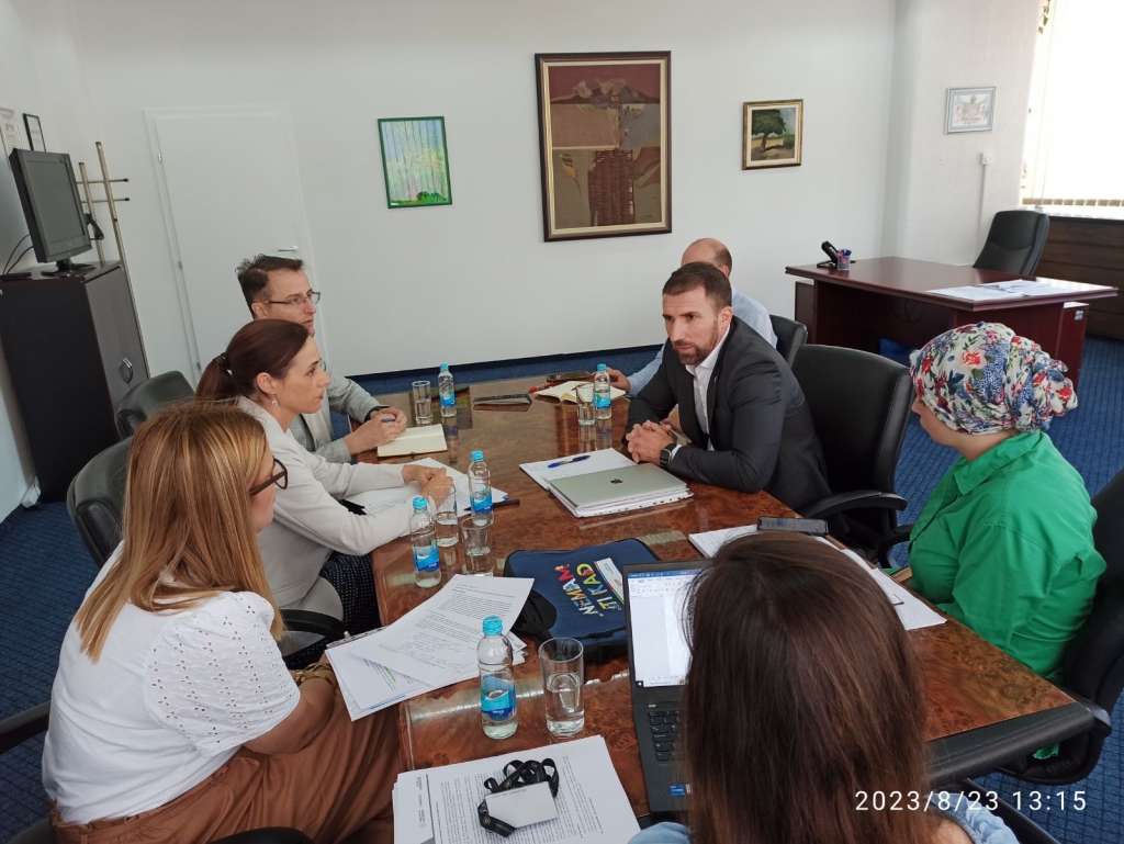 federalno ministarstvo rada i socijalne politike