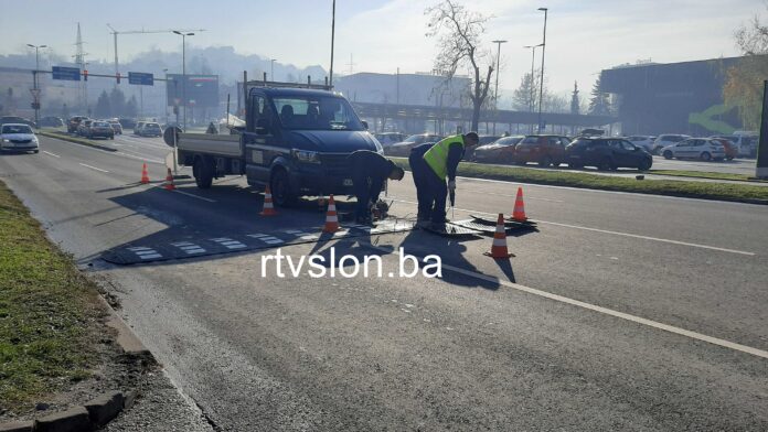 Postavljanje ležećeg policajca u Tuzli