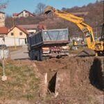 Počeli radovi na izgradnji pješačkog mosta u Slavinovićima