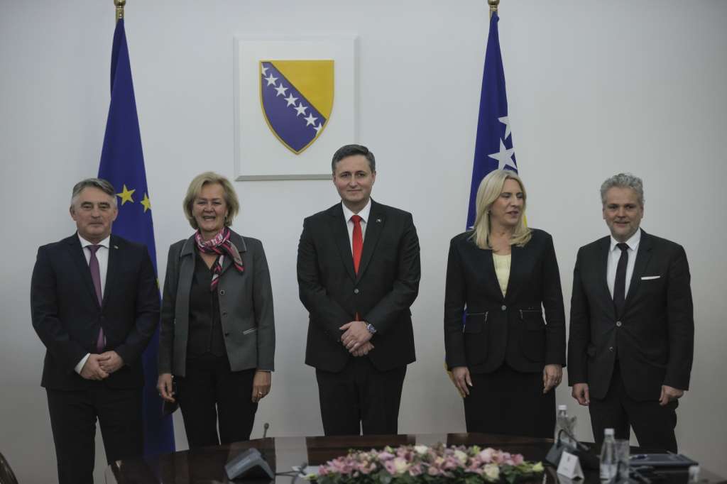 Angelina Eichhorst sa članovima Predsjedništva BiH