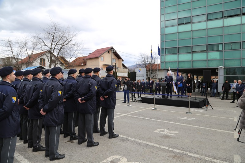 Primopredaja opreme i polaganje zakletve za mlađe inspektore