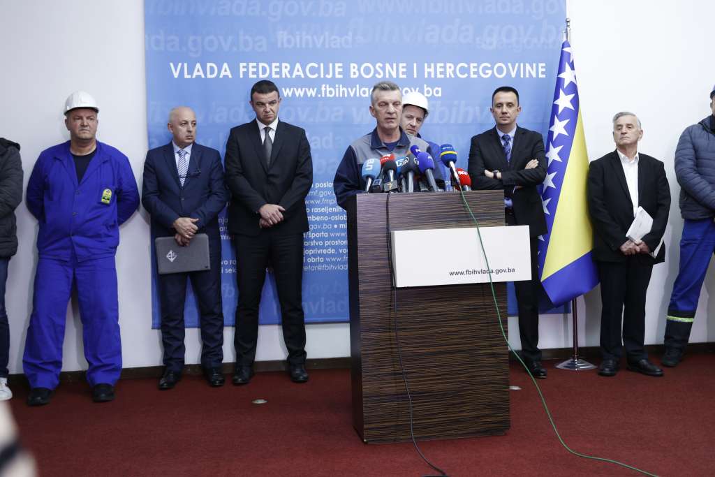 dogovor rudnika Završeni protesti rudara, dogovorena isplata zaostalih plata naredne sedmice