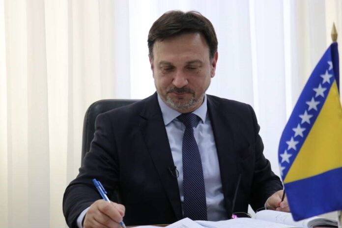 Amir Hasićević, federalni ministar trgovine