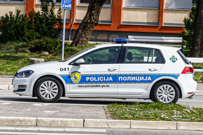 Policija Brcko policijsko auto Brcko