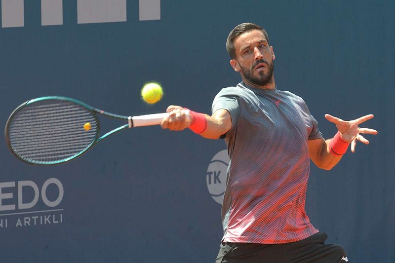 dzumhur