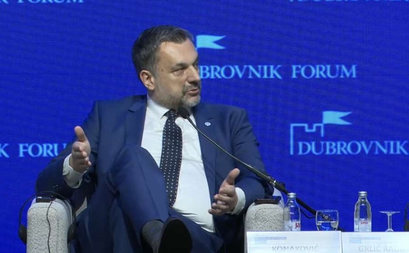 elmedin-konakovic-na-zasjedanju-oic-u-istanbulu