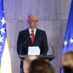 Helez dao naredbu o angažmanu OS BiH za spašavanje civila i imovine u poplavljenim područjima