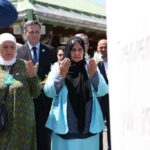 Članovi delegacija odali počast žrtvama genocida polaganjem cvijeća na Memorijalni kamen