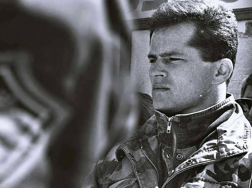 Izet Nanic Izet Nanić, general Armije Republike Bosne i Hercegovine, bužimski komandant i heroj oslobodilačkog rata