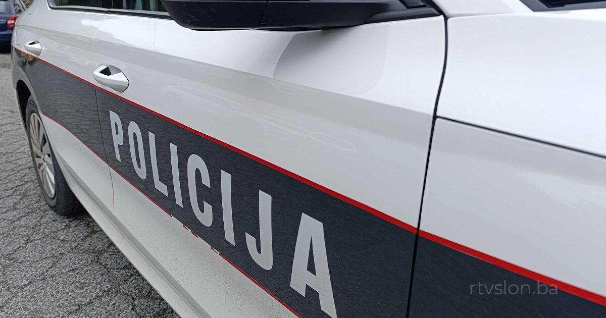 Policija/Saobraćajna nesreća/Kontrole saobraćaja/Policijsko auto