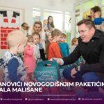 Načelnik Općine Banovići uručio paketiće djeci