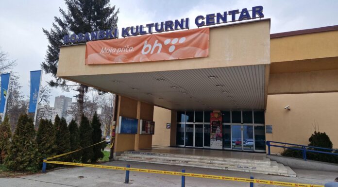 Zatvoren glavni ulaz u BKC TK