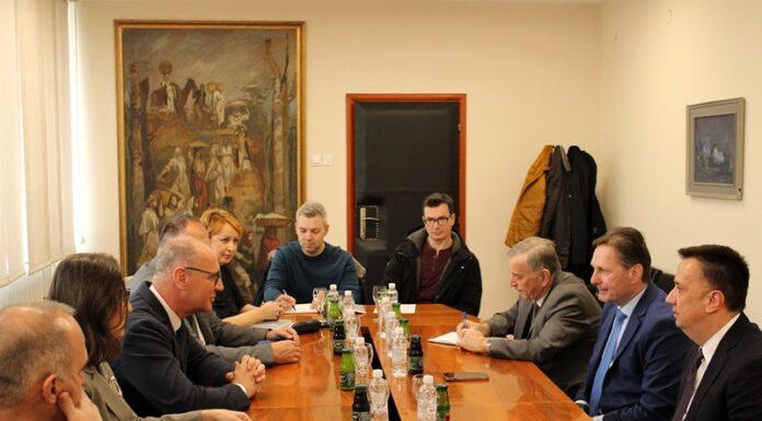 Ministri Lakić i Hrnjić u posjeti Tuzli: Razgovarano o projektima vodosnabdijevanja