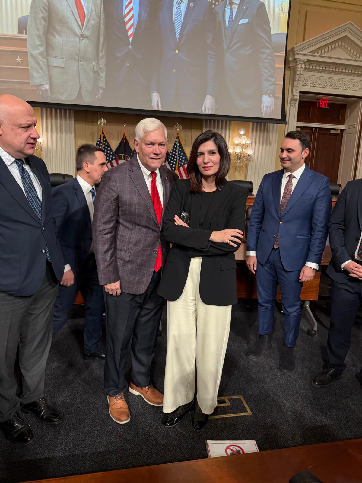 Ćudić s robertom aderholtom i Peteom Sessionom