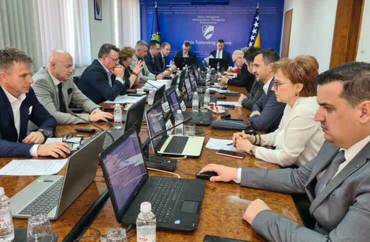 Poduzete mjere za refundaciju troškova prijevoza učenicima i studentima