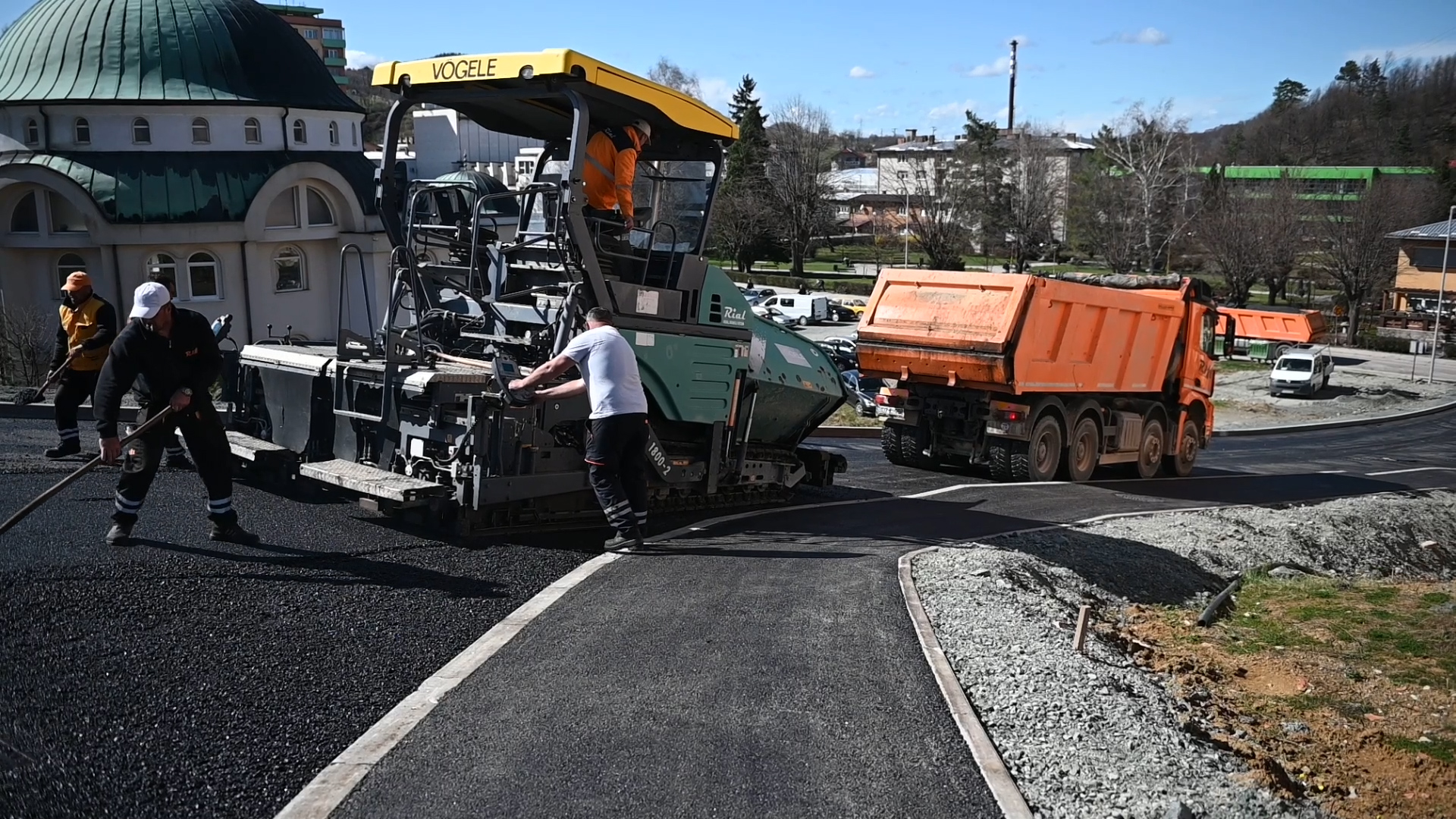Izgradnja saobraćajnice u Banovićima Izgradnja saobraćajnice u Banovićima, Banovići