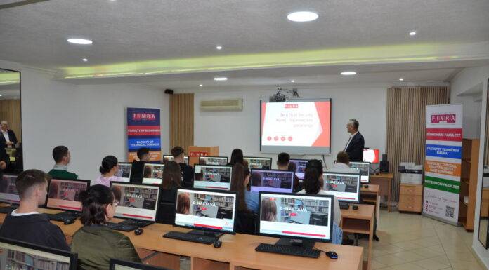 Otvoren multimedijalni centar na Univerzitetu FINRA Tuzla FINRA Multimedijalna sala