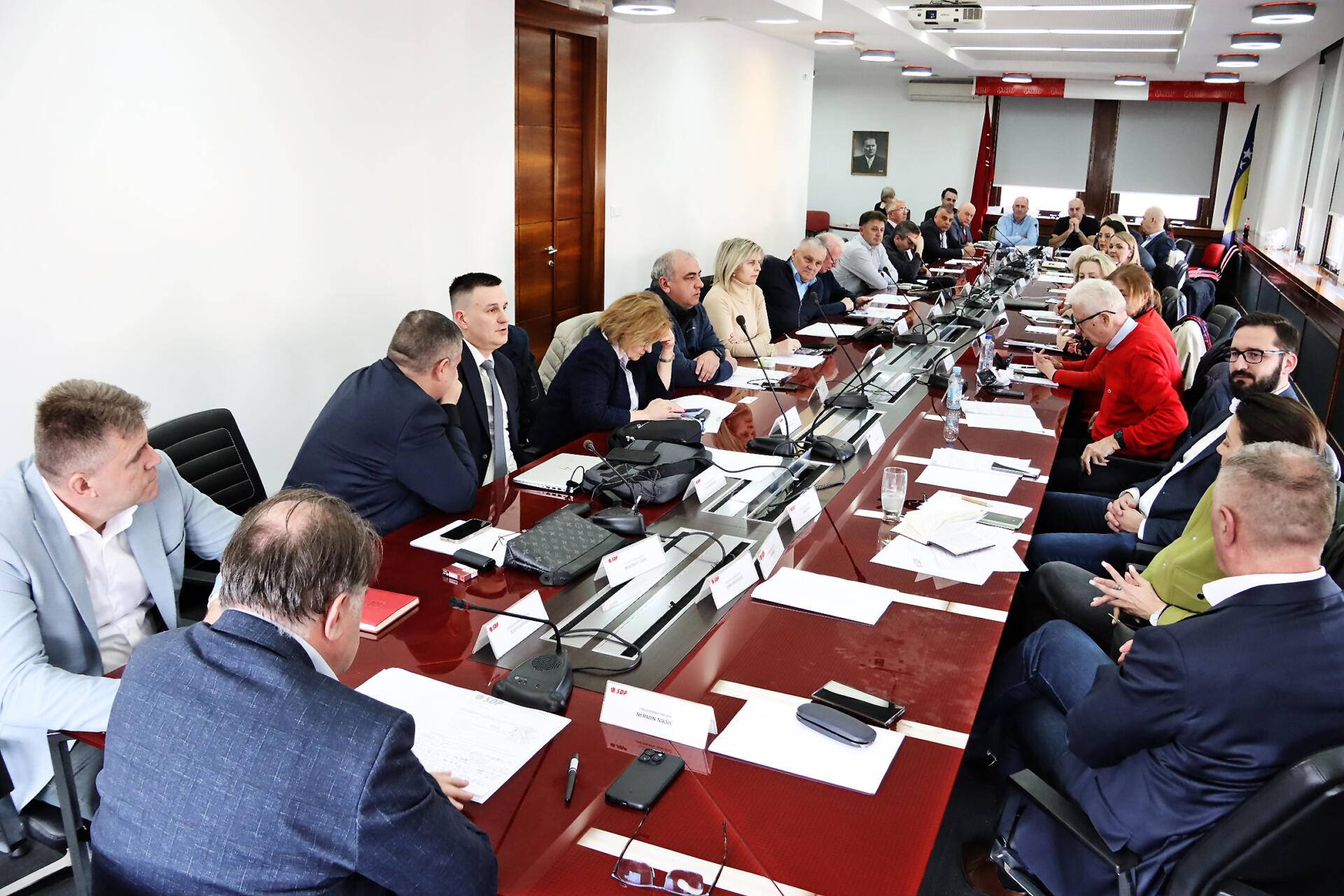 SDP Predsjedništvo SDP BiH: Bosna i Hercegovina će i iz trenutne situacije izaći kao pobjednik!