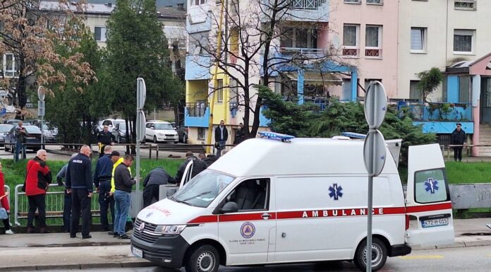 Tuzla servis: Pruženo je 225 zdravstvenih usluga Tuzla servis/ Hitna pomoc