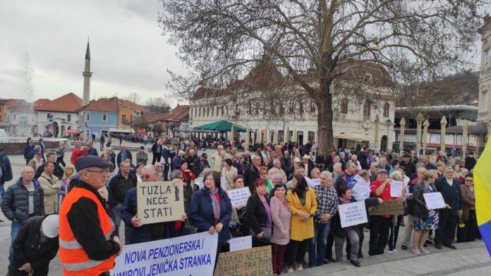 Penzioneri opet na protestu