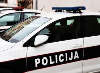 Policijsko auto/ krivično djelo/ tuzla servis