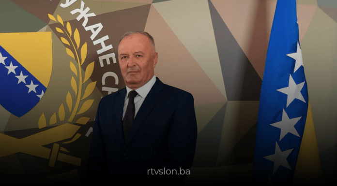 Helez: Ne nasjedajmo na provokacije Dodika