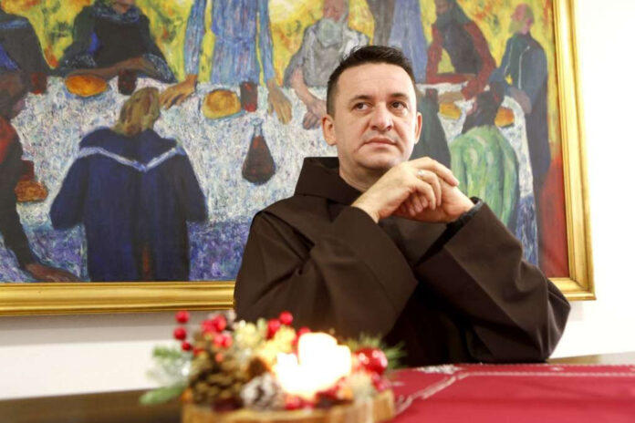 Gvardijan Franjevačkog samostana fra Željko Nikolić