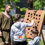 Zabava za najmlađe u Gradskom parkuž7Viteške igre